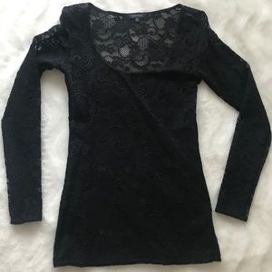 ARITZIA | Talula Lace Long-sleeve Top - S
